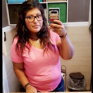 Meet your Posher, Vanessa